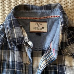 Mens large button up long sleeve